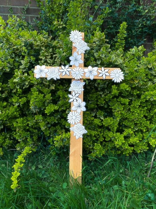 Our white flower cross of remembrance